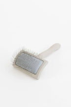Slicker Brush