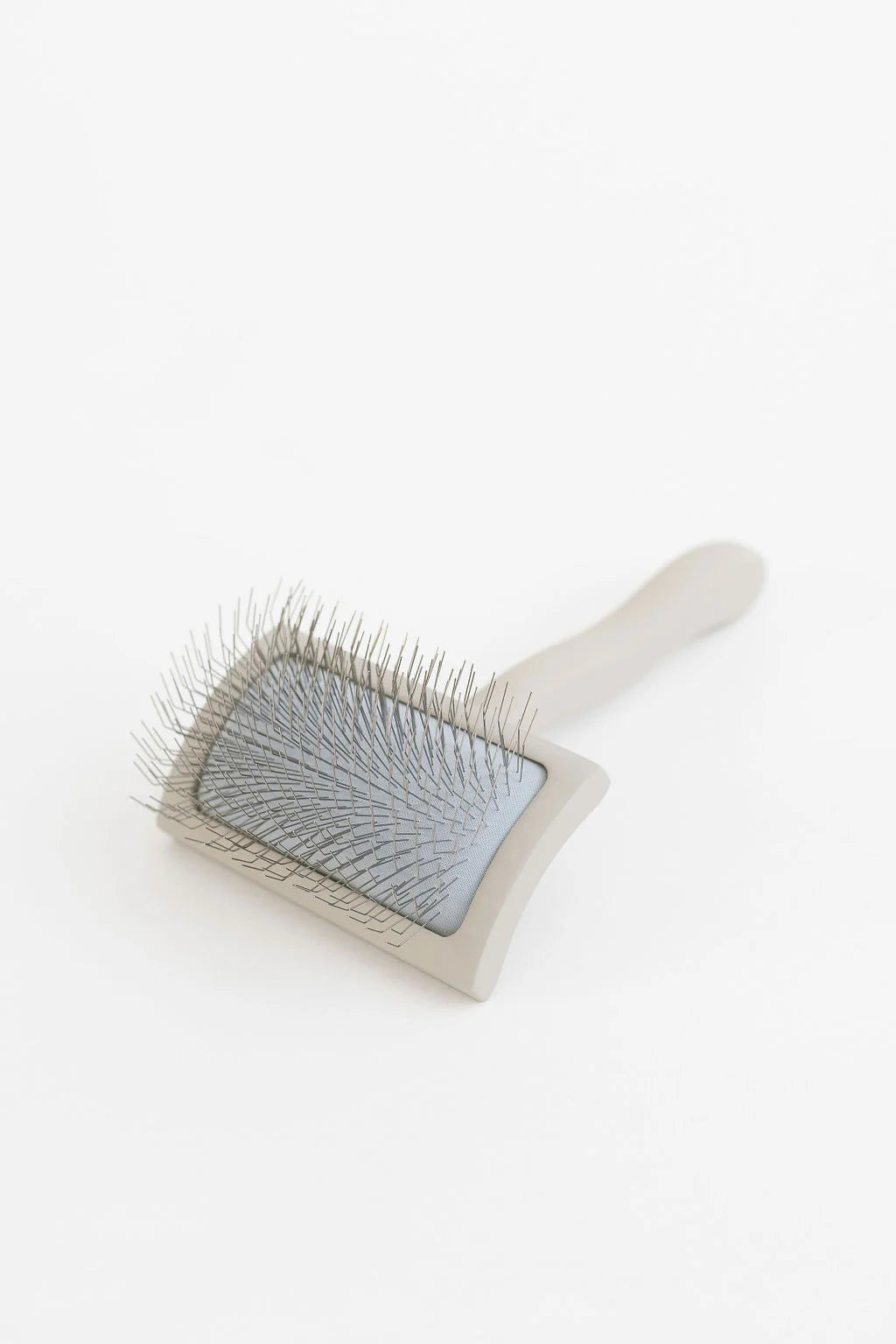 Slicker Brush